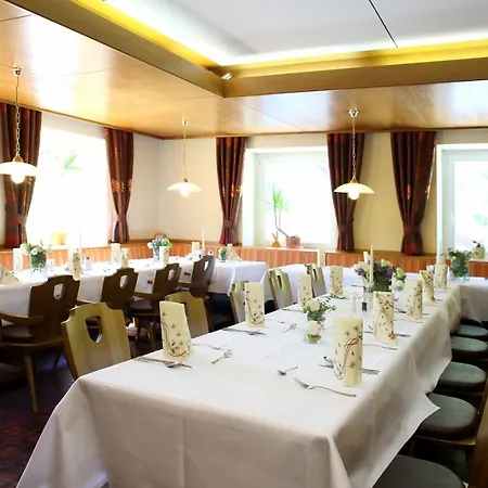 ホテル Dorfgasthof Staberhof 3*