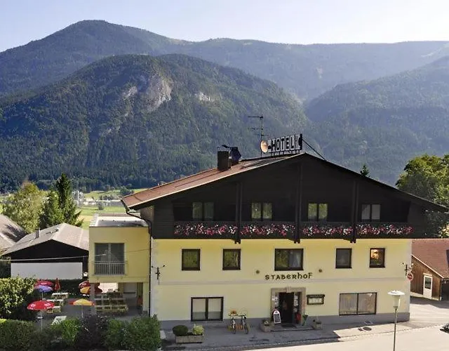 Отель Dorfgasthof Staberhof 3*