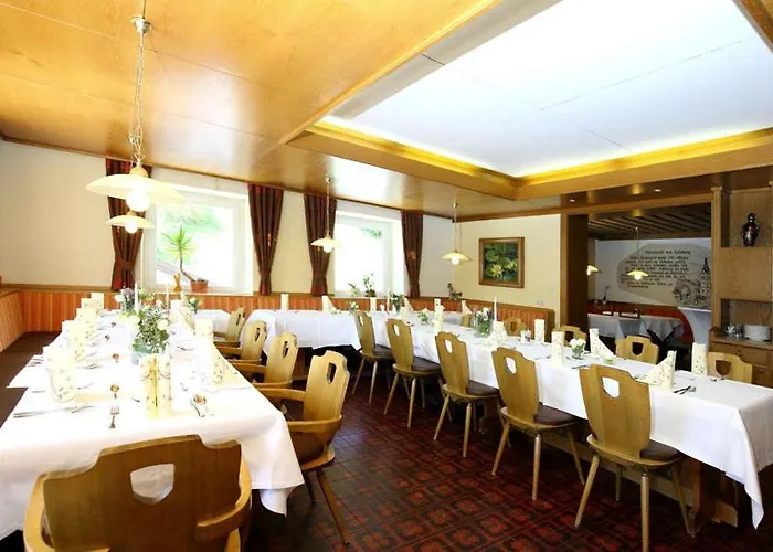 Dorfgasthof Staberhof Kellerberg