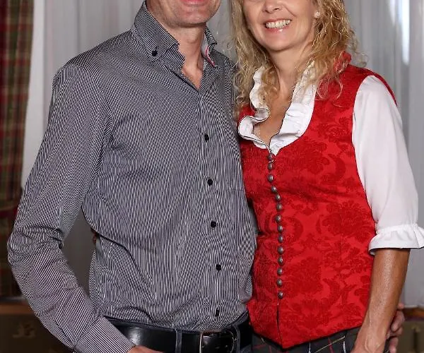 Отель Dorfgasthof Staberhof