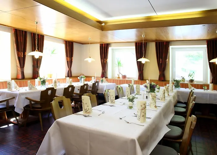 מלון Dorfgasthof Staberhof 3*